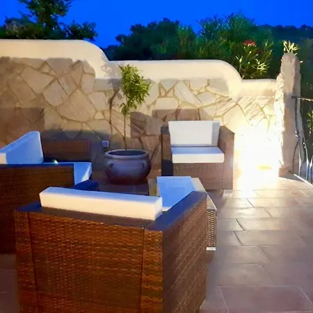 빌라 Sa Terrazza Costarei
