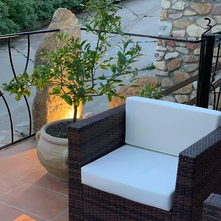 빌라 Sa Terrazza Costarei *